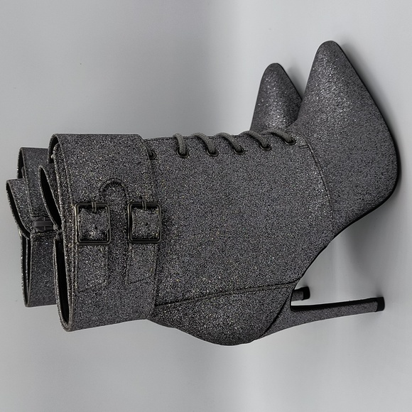 Charlotte Russe Shoes - NWOT Charlotte Russe Silver Sparkle High Heel Boots